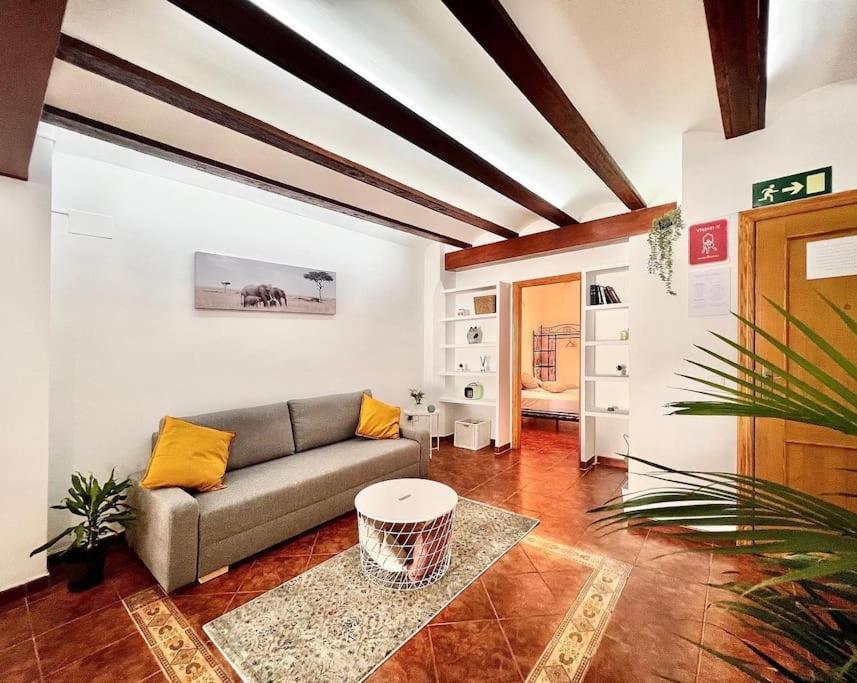 شقة Lux Living - Valencia Center المظهر الخارجي الصورة